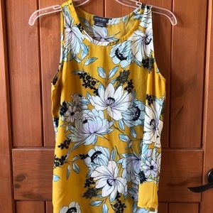 Van Heusen top
